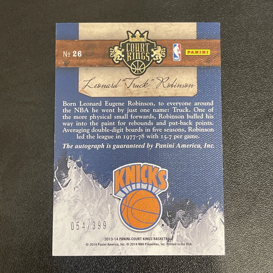 2013-14 Panini Court Kings – Leonard Robinson Autograph #26 – 054/399