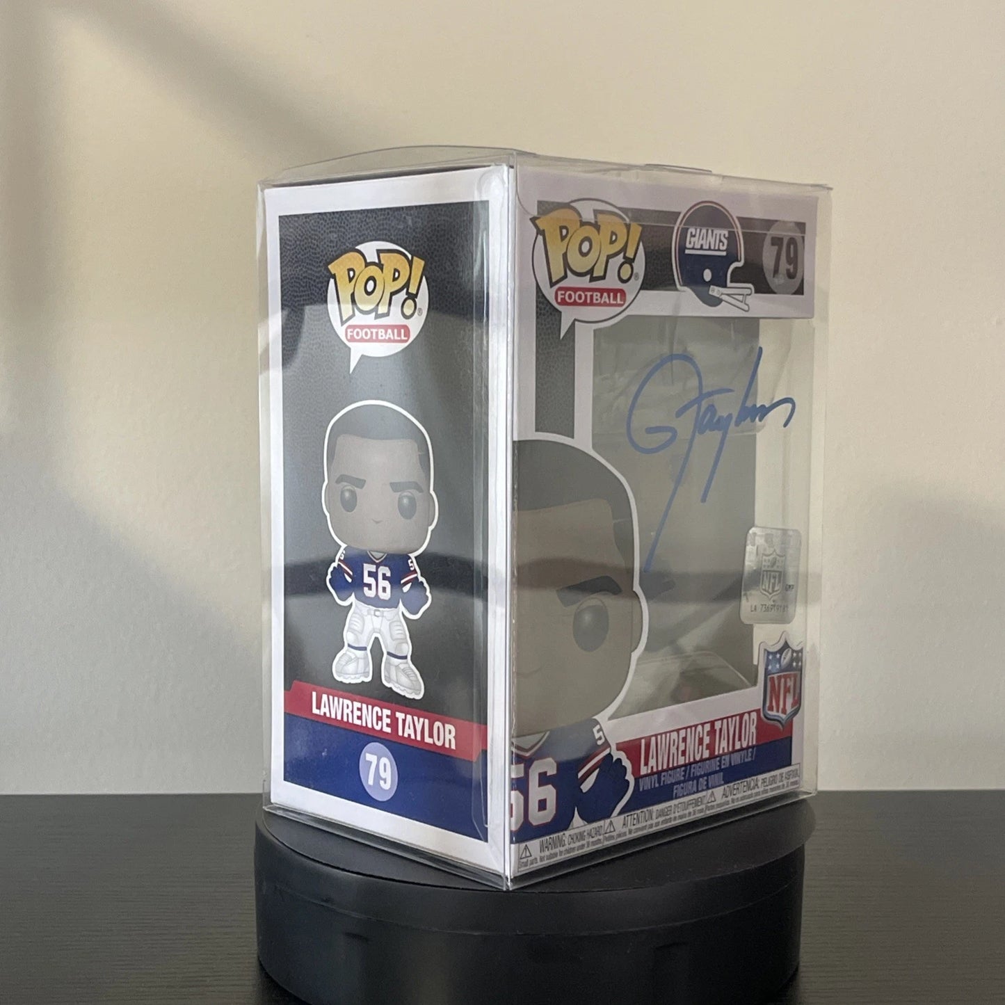 Funko Pop! NFL – Lawrence Taylor #79 – New York Giants | Signed | Authenticated