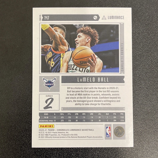 2020-21 Panini Chronicles – LaMelo Ball Luminance Green SP RC #147
